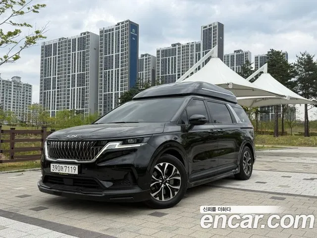 Kia Carnival 4 Gasoline 9