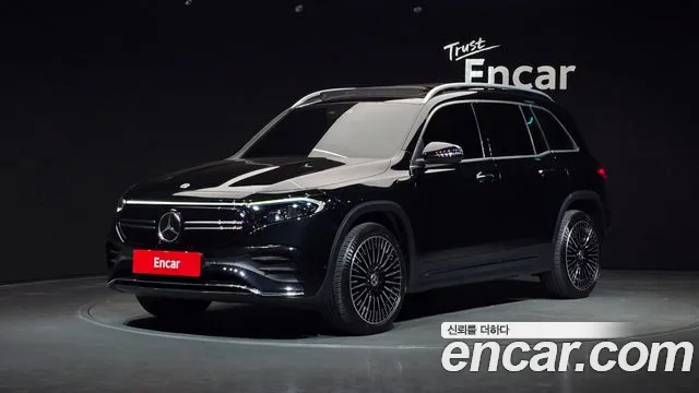 Mercedes-Benz EQB X243 EQB300 4MATIC AMG