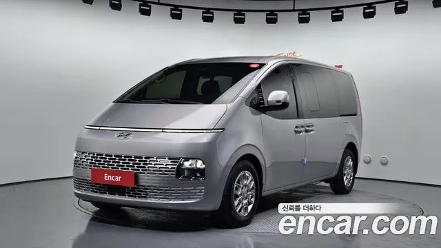 Hyundai Staria 5
