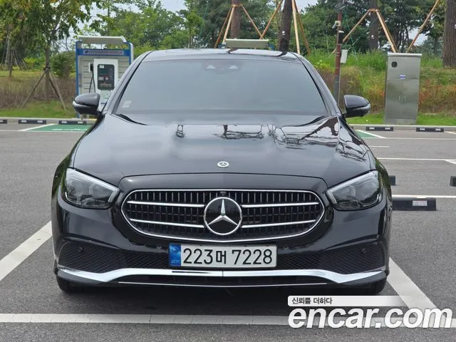 Mercedes-Benz E- W213 E350 4MATIC