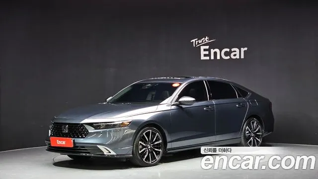 Honda Accord 11 2.0 Hybrid