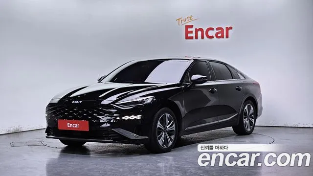 Kia K8 Hybrid Noblesse