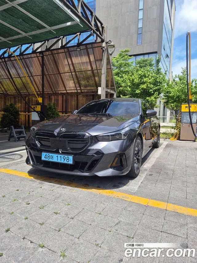 BMW i5 (G60) eDrive 40 M