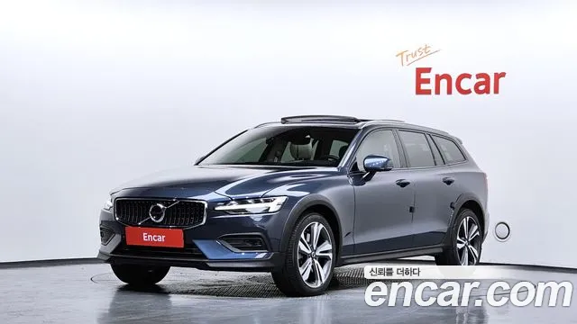 Volvo V60 2 T5 AWD