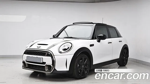 MINI Cooper S 5 3