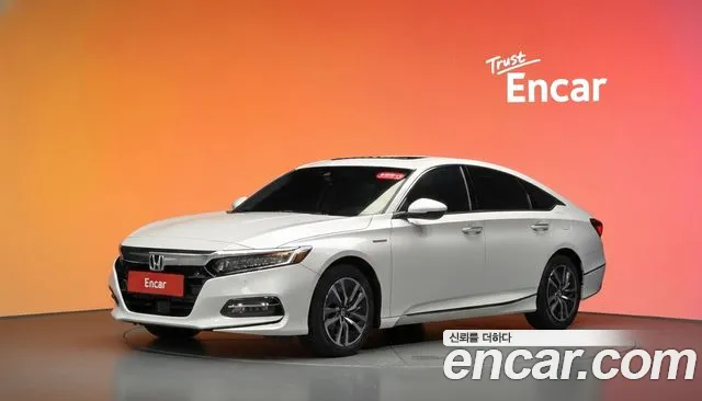 Honda Accord 10 2.0 Hybrid