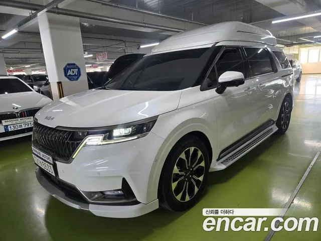 Kia Carnival 4 Gasoline 9 Signature