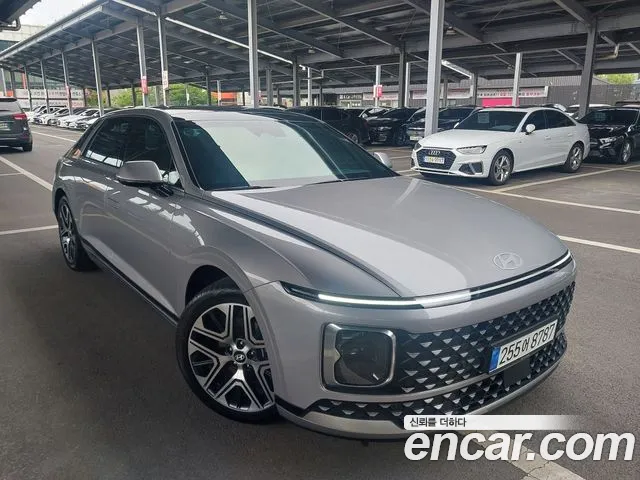 Hyundai Grandeur Hybrid (GN7) Premium