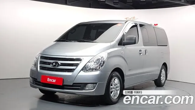 Hyundai Grand Starex 5