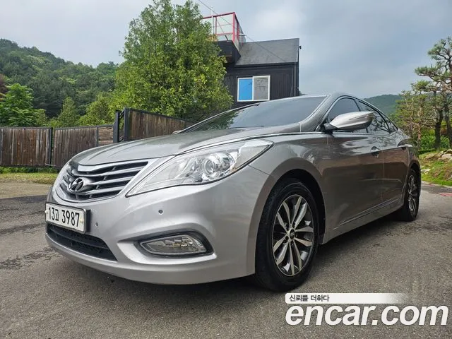 Hyundai Grandeur HG HG300
