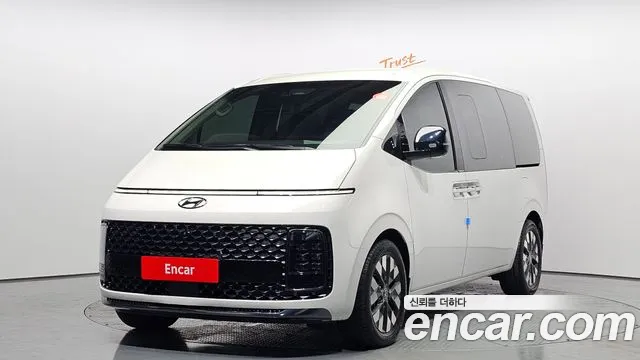Hyundai Staria 4WD 9 Inspiration