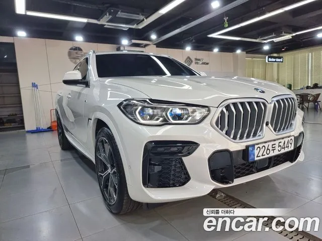 BMW X6 (G06) xDrive40i M
