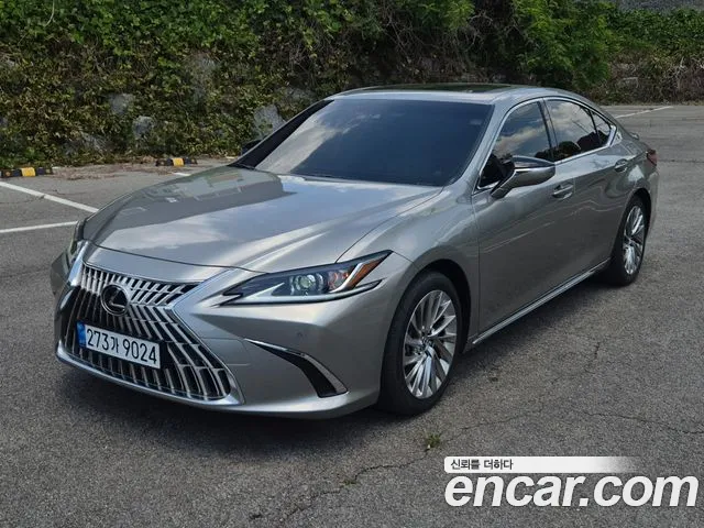 Lexus ES300h 7