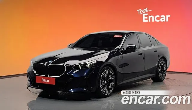 BMW 5 (G60) 530e xDrive M