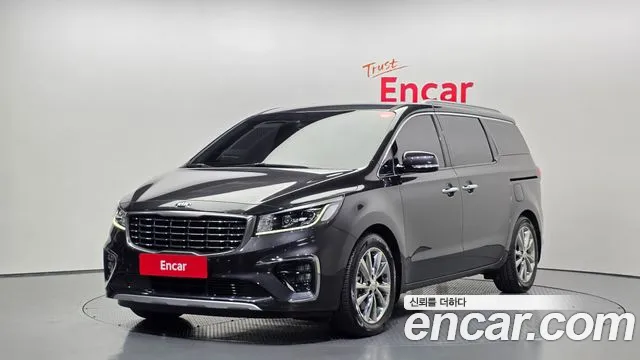Kia The New Carnival 9 Prestige