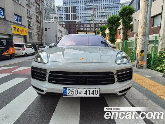 Porsche Cayenne (PO536) 3.0 E-Hybrid