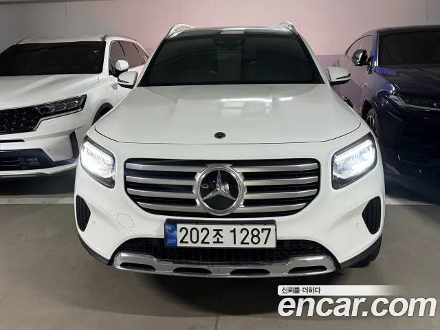 Mercedes-Benz GLB- X247 GLB200 d