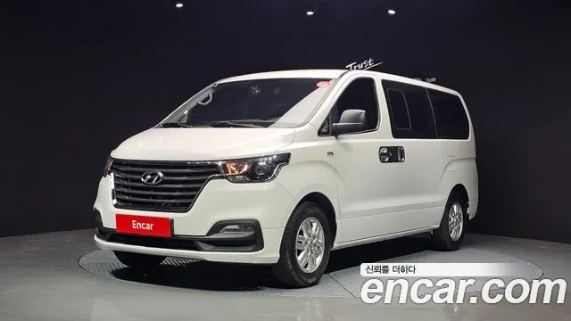 Hyundai The New Grand Starex 5