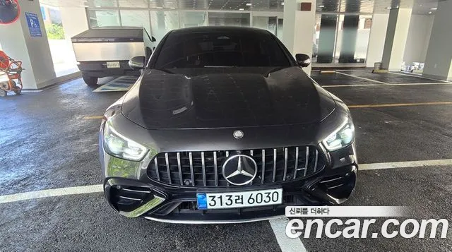 Mercedes-Benz AMG GT 4 43 4MATIC+