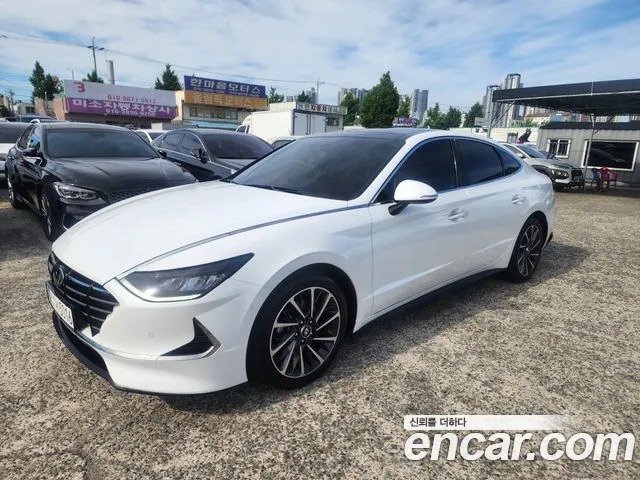 Hyundai Sonata (DN8) 2.0 Premium