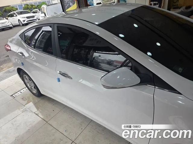 Hyundai The New Avante 1.6 GDi Base