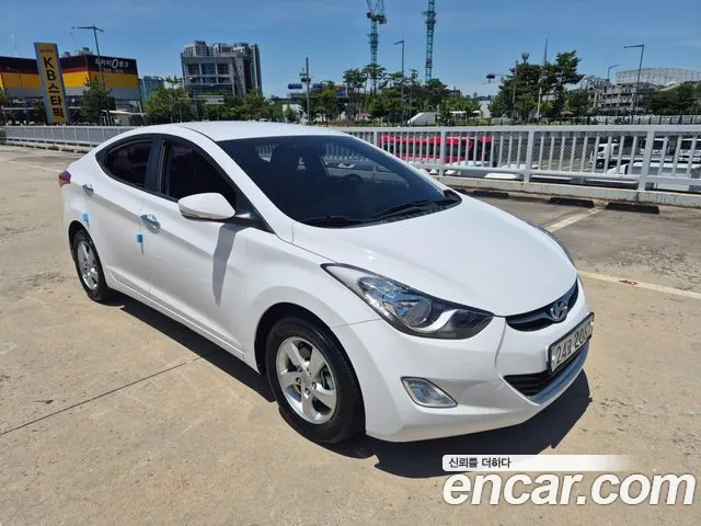 Hyundai Avante MD M16 GDI