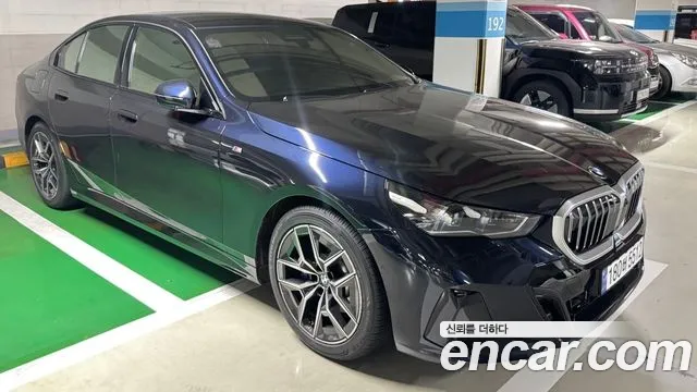 BMW 5 (G60) 520i M