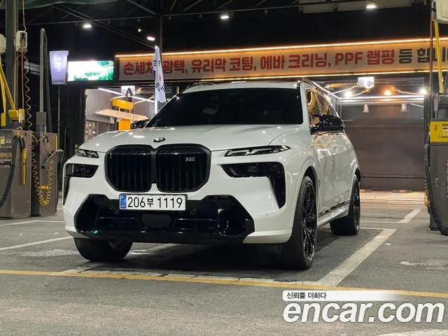BMW X7 (G07) M60i xDrive M 6