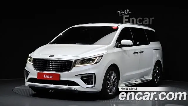 Kia The New Carnival 9 Noblesse