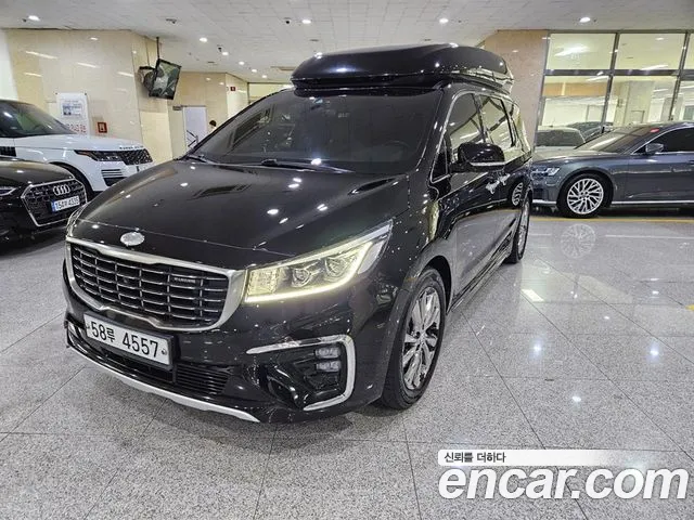 Kia The New Carnival 9 Noblesse