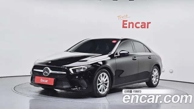 Mercedes-Benz A- W177 A220