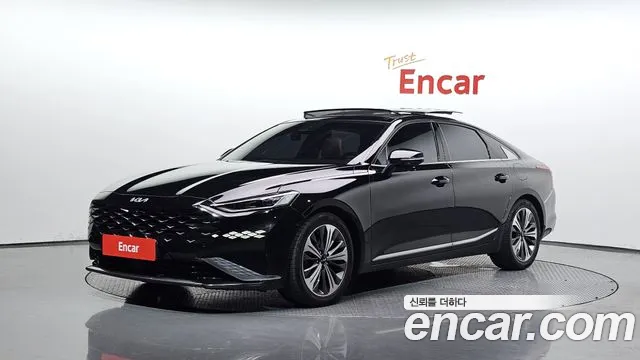Kia K8 Hybrid Signature