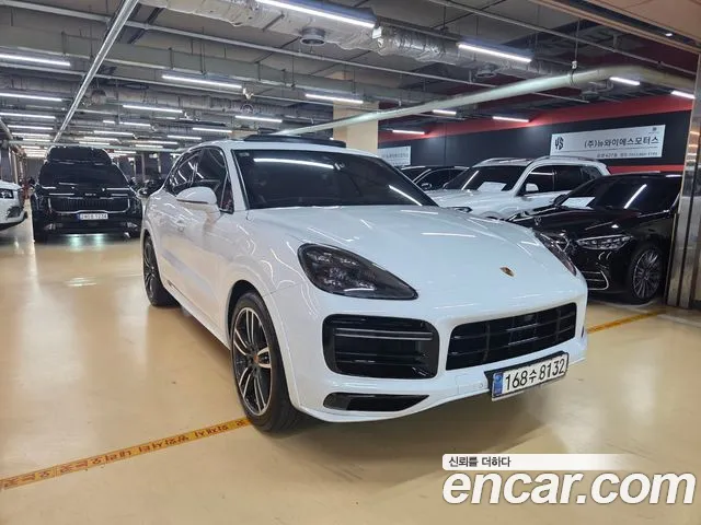 Porsche Cayenne (PO536) 4.0 Turbo