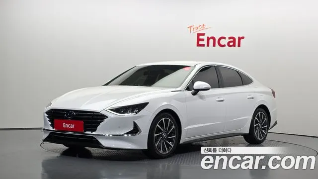 Hyundai Sonata (DN8) 2.0 Premium