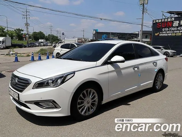 Hyundai LF Sonata 2.0