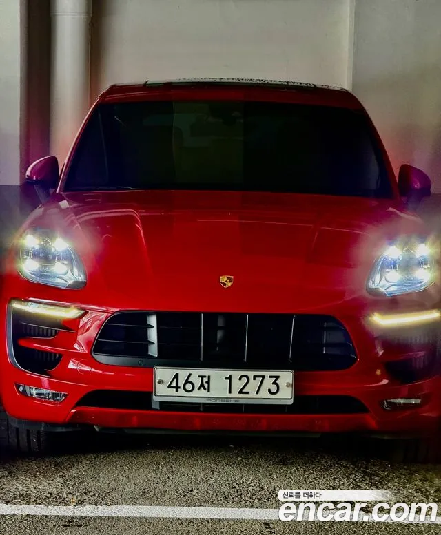 Porsche Macan 3.0 GTS 95B