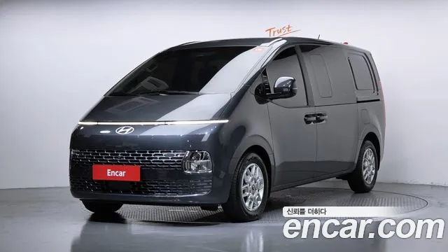 Hyundai Staria L3.5 5