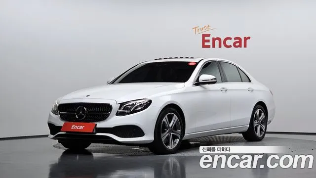 Mercedes-Benz E- W213 E300 4MATIC