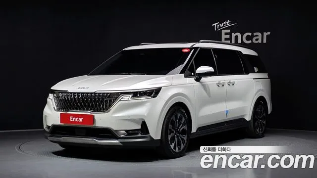 Kia Carnival 4 Gasoline 7 Noblesse