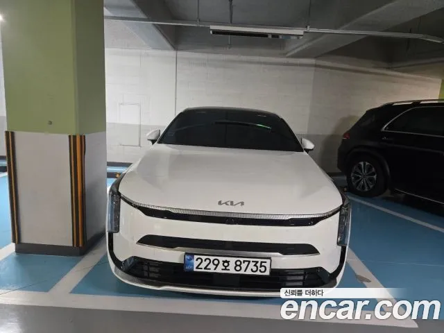 Kia The New K8 2.5 Gasoline 2WD Signature