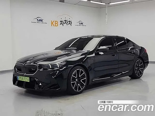 BMW M5 (G90) M5