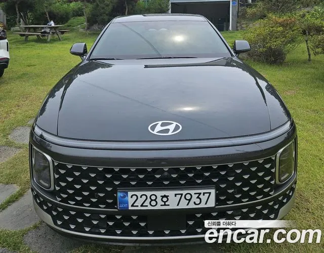 Hyundai Grandeur Hybrid (GN7) Exclusive