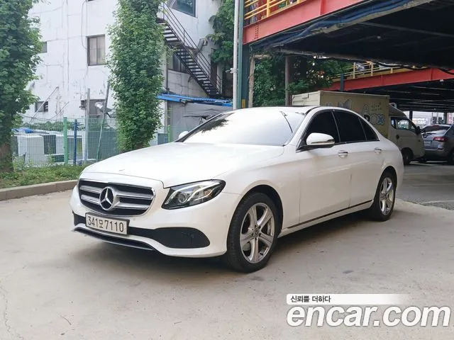 Mercedes-Benz E- W213 E220d