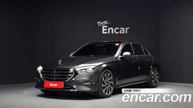Mercedes-Benz E- W214 E300 4MATIC Exclusive