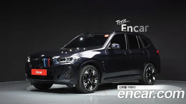 BMW iX3 M