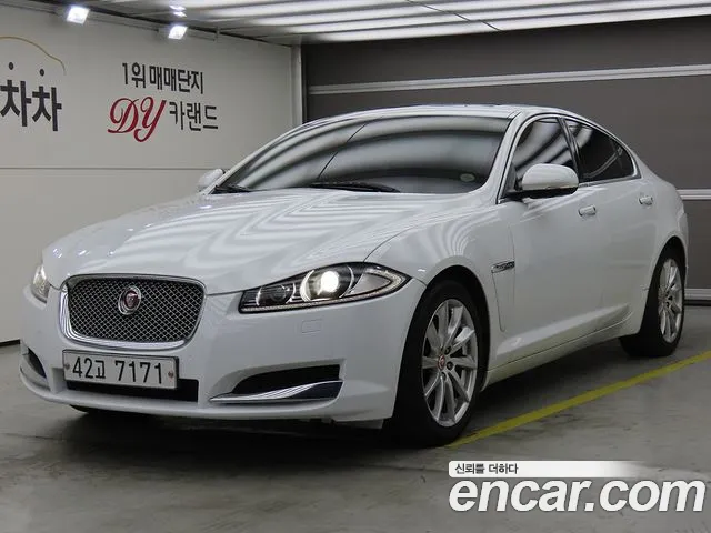 Jaguar New XF 2.2D Premium X250