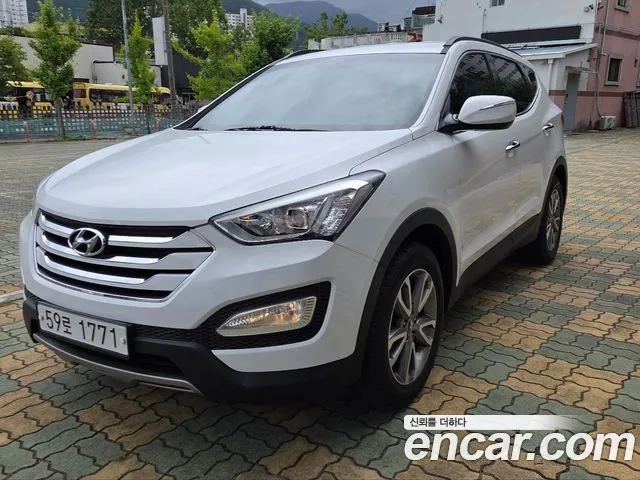 Hyundai Santa Fe DM Diesel(e-VGT) 2.0 2WD Premium