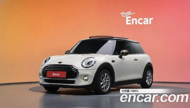 MINI Cooper D HIGH 3