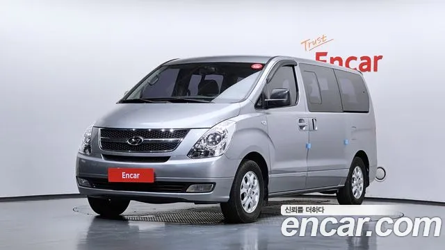 Hyundai Grand Starex 12 LPi CVX