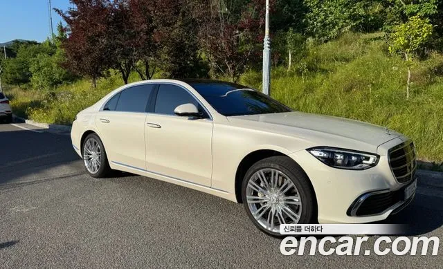 Mercedes-Benz S- W223 S580e 4MATIC
